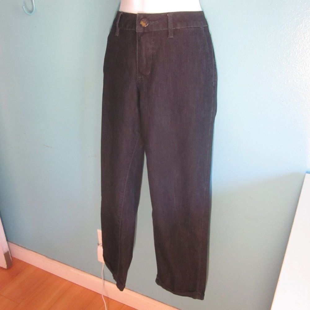 Jag Dark Blue Denim Jeans Slim Fit Size 6 Straight Leg Cropped Pants